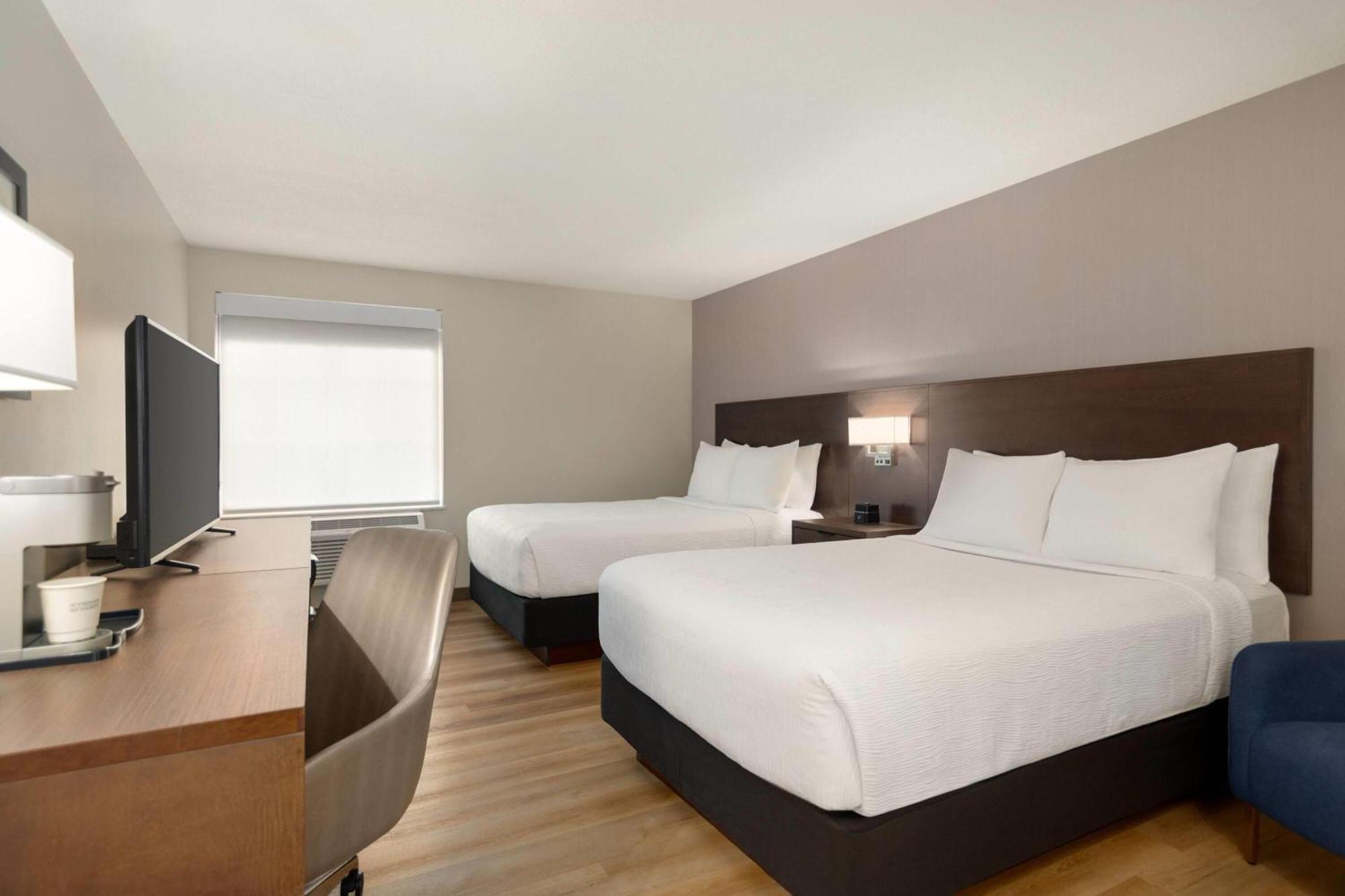Double Room with Two Double Beds,1742608681:JPEG