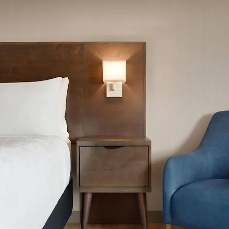 La Quinta Inn By Wyndham Vancouver Airport-2